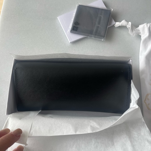 Brand new dior sunglasses with box and bag - Picture 4 of 8